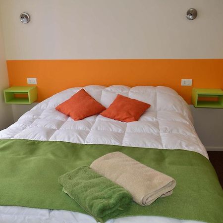 El Patagonico Hostel Puerto Natales Esterno foto